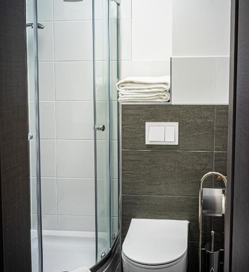 Номер Стандарт, Löwen