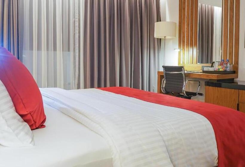 آپارتمان 1 خوابه با چشم‌انداز استخر, Star Land Hotel Bastos