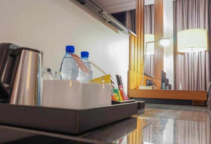 شقة غرفة واحدة مطلة على حمام السباحة, Star Land Hotel Bastos