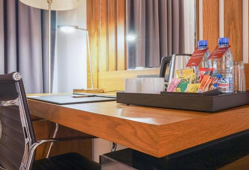 شقة غرفة واحدة مطلة على حمام السباحة, Star Land Hotel Bastos