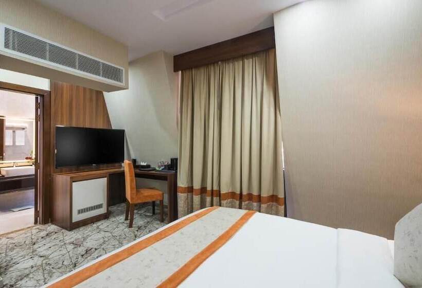 חדר דלוקס, Tulip Plaza