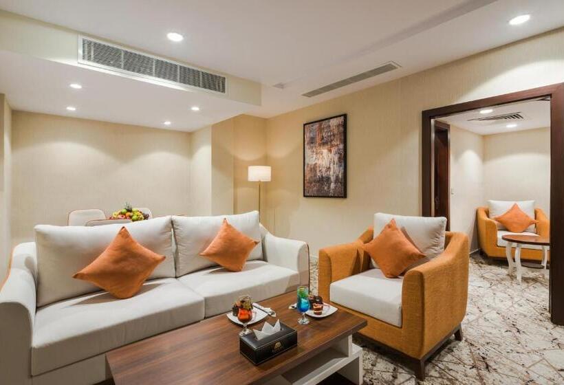 סוויטת סופריור, Tulip Plaza