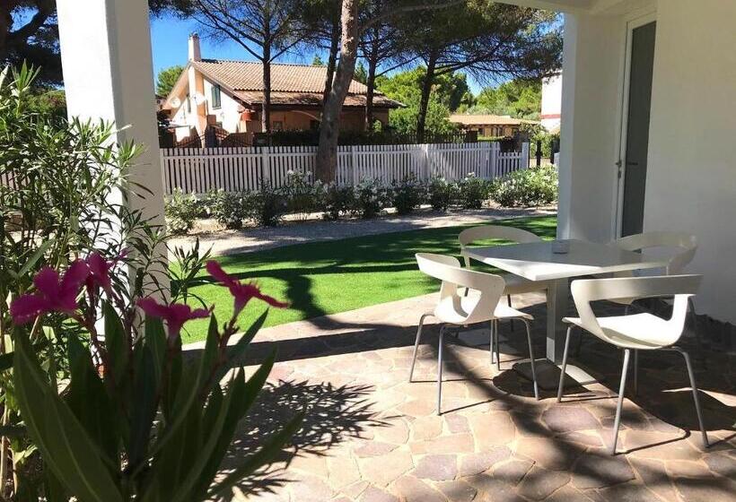 דירת חדר בקומת קרקע, Angolo Mare Apartments & Rooms