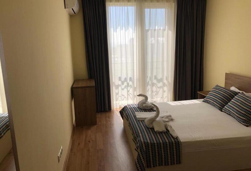 Апартаменты 1 Спальня Вид на Море, Flora Beach Private