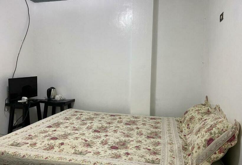 غرفة قياسية, Sn David Apartelle