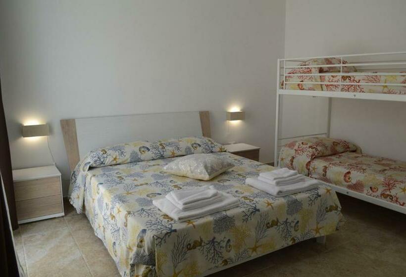 Habitació Quàdruple Estàndard, Residenza Case Arse