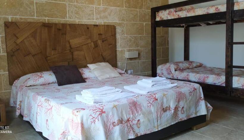 Habitació Quàdruple Estàndard Vista Jardí, Residenza Case Arse