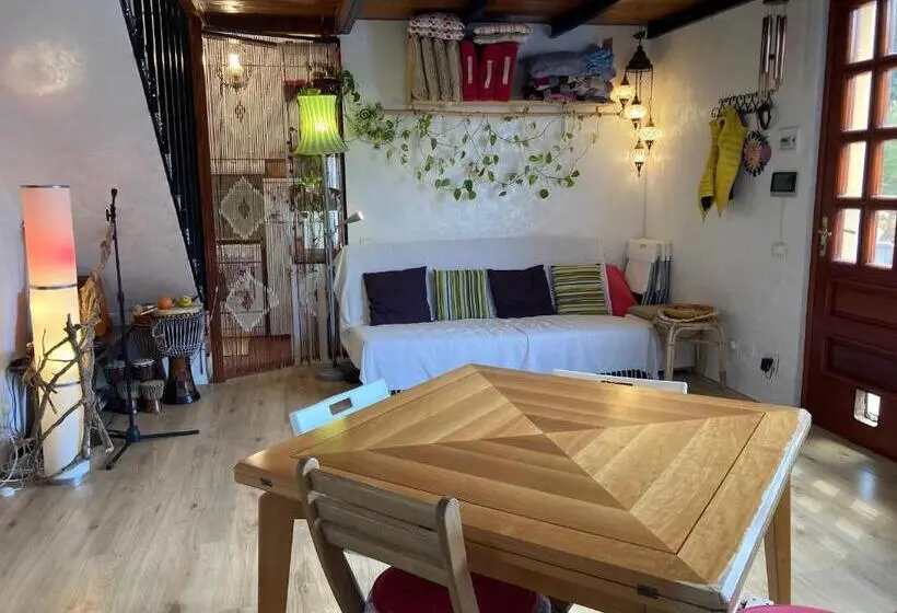 スタンダード4人部屋, Oasi Del Cuore Due Graziose Camere Con Vista Mare A 7 Min Dal Mare Di Castiglioncello