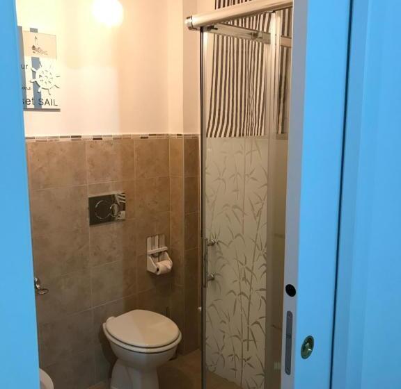 اتاق لوکس, Il Giardino Di Gianni