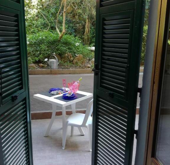 آپارتمان 1 خوابه, Il Giardino Di Gianni