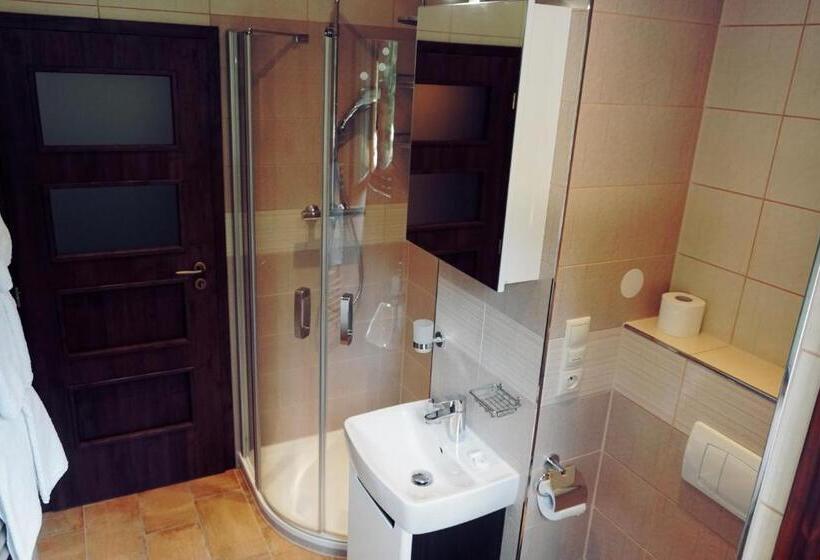 스탠다드 룸, Jezírko Lesní Restaurant & Penzion