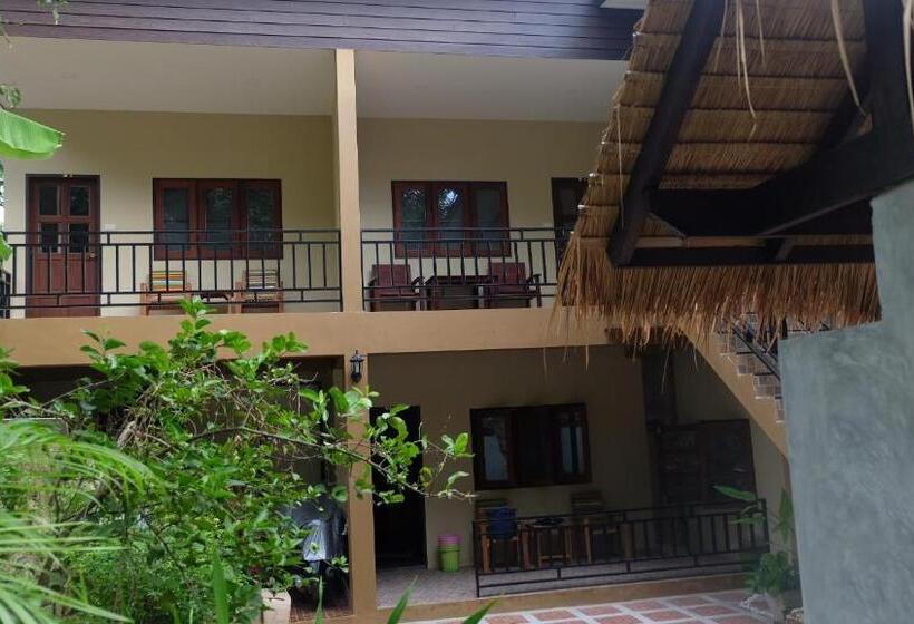 חדר דחוקס עם מיטת קינג, Captan Home