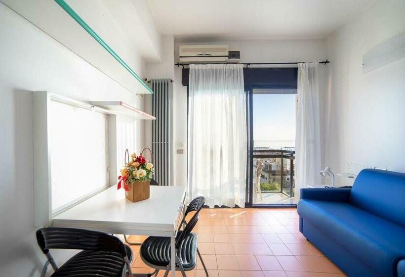 شقة غرفة واحدة مطلة على البحر, Rex Residence