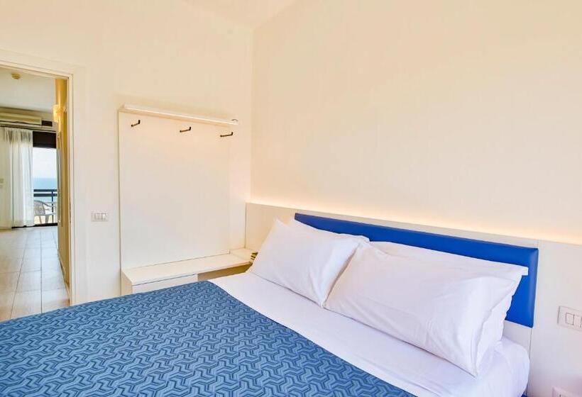 شقة غرفة واحدة مطلة على البحر, Rex Residence