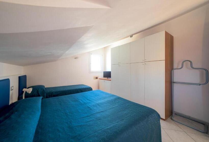 شقة دور أخير غرفة نوم واحدة, Rex Residence