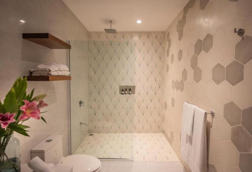 اتاق استاندارد با تخت بزرگ, Ocotea Boutique