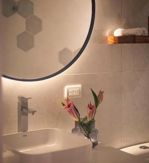 اتاق استاندارد با تخت دو نفره بزرگ, Ocotea Boutique