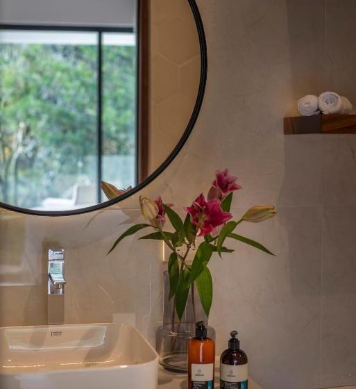 اتاق استاندارد با تخت بزرگ, Ocotea Boutique