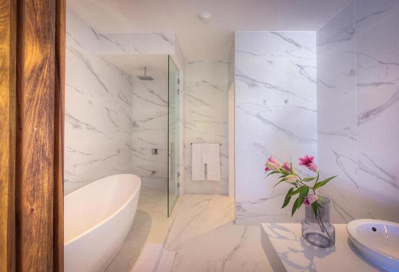 اتاق استاندارد با تخت بزرگ, Ocotea Boutique