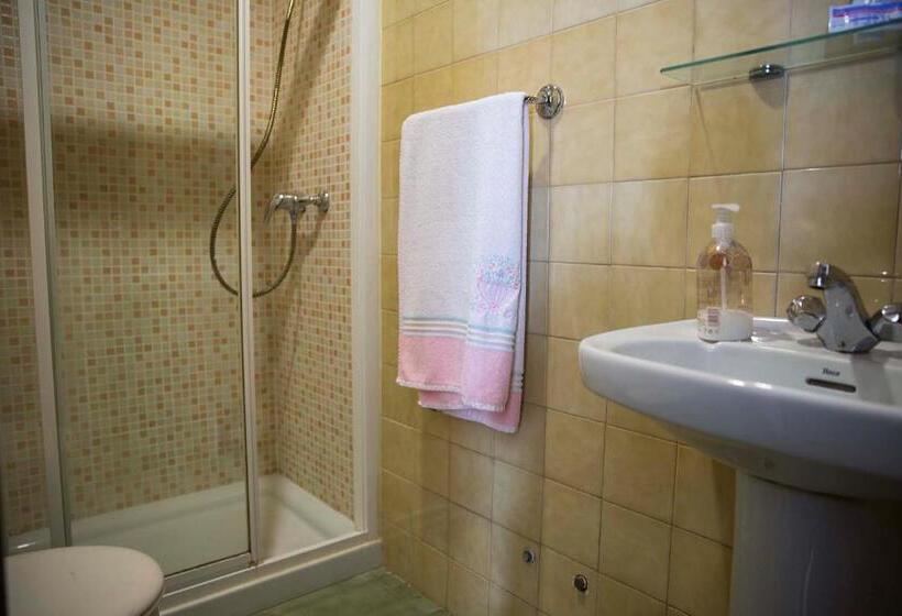 اتاق استاندارد, Hostal A Pedra