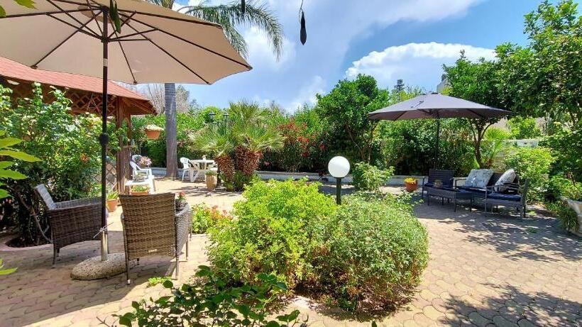 غرفة قياسية ثلاثية, Residenza Villa I Nidi