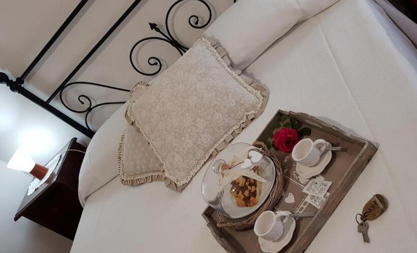 غرفة قياسية, Residenza Villa I Nidi