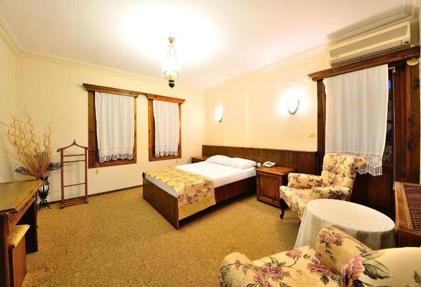 חדר סטנדרט, Baglar Saray