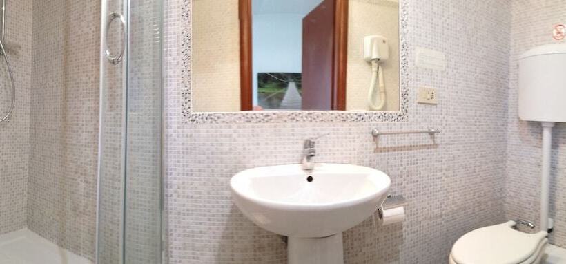 اتاق استاندارد, Testa Gioacchino B&b