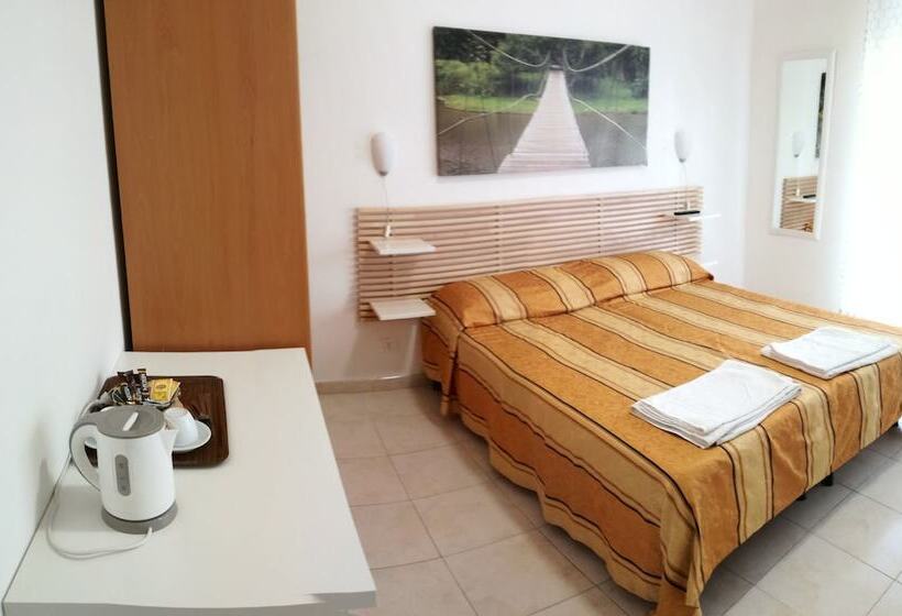Quarto Estandar, Testa Gioacchino B&b