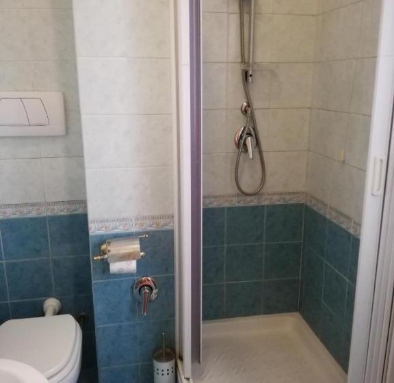 Quarto Estandar, Testa Gioacchino B&b