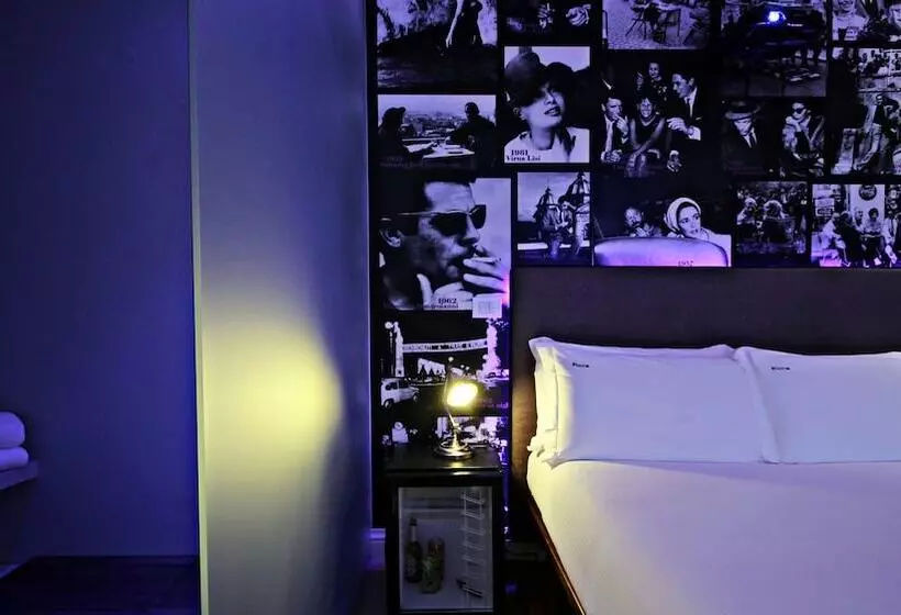 スーペリアールーム, Irooms Forum & Colosseum