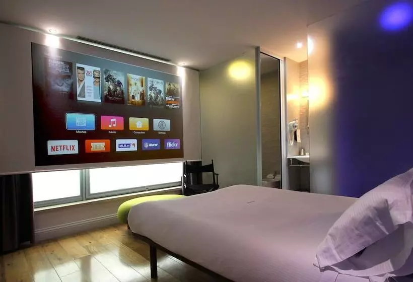 スーペリアールーム, Irooms Forum & Colosseum