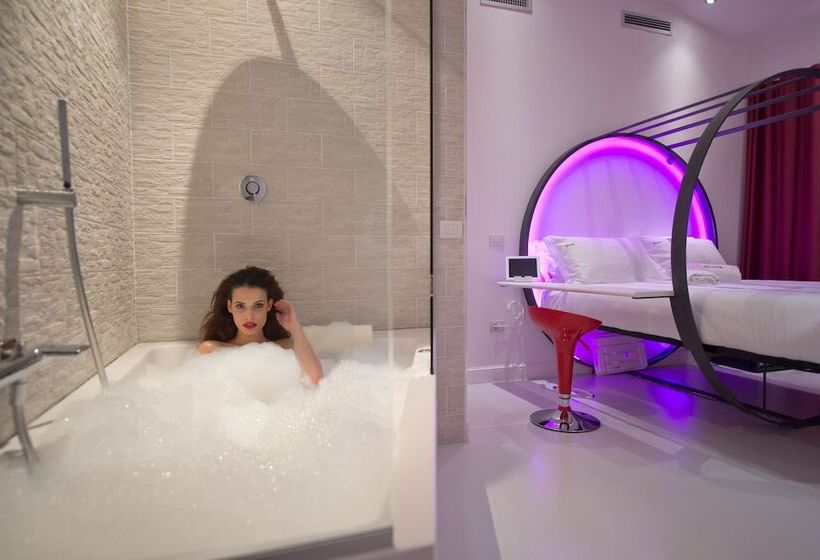 Номер Стандарт с Гидромассажем, Irooms Forum & Colosseum