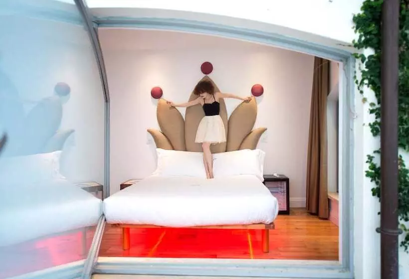 スイート, Irooms Forum & Colosseum