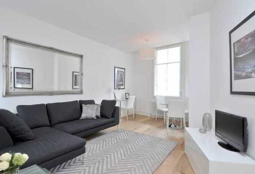 סטודיו סופריור, Destiny Scotland   St Andrew Square Apartments