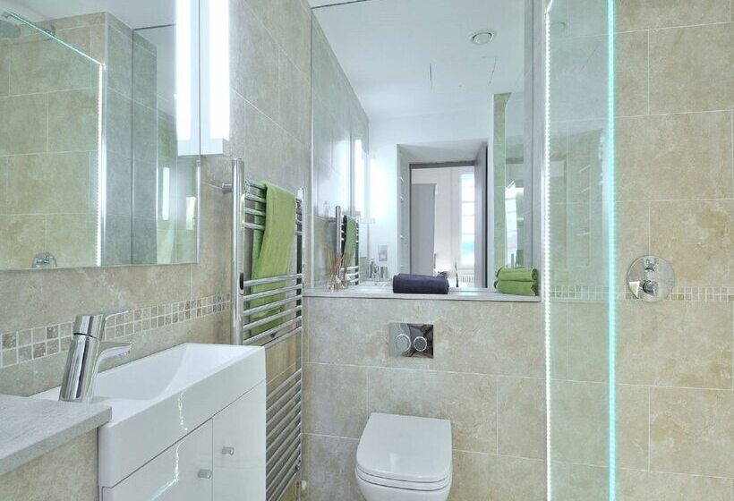 带2个卧室的高级公寓, Destiny Scotland   St Andrew Square Apartments