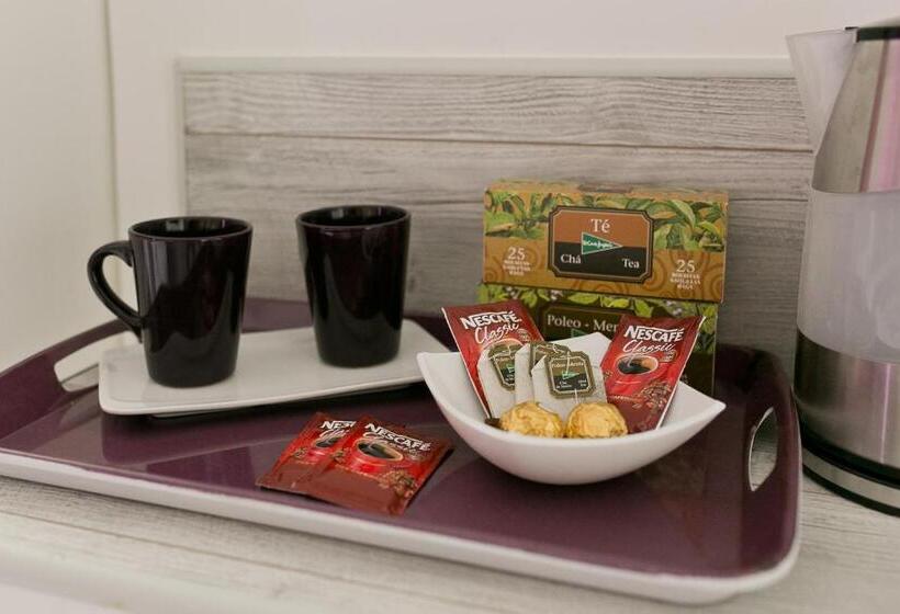 اتاق پرمیوم, Hostal Alexis Madrid