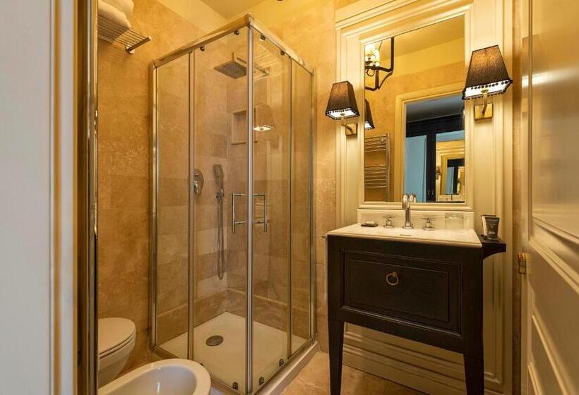 חדר סטנדרט, Profumo Maison Colosseo