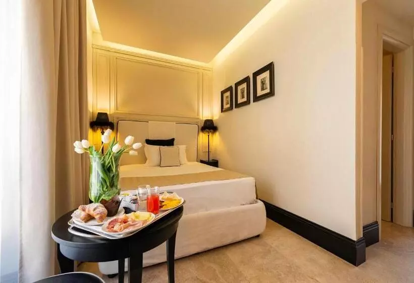 اتاق عادی, Profumo Maison Colosseo
