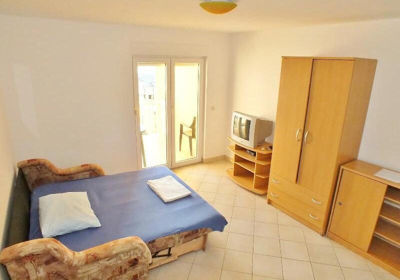 استودیوی استاندارد, Apartments Suhomont