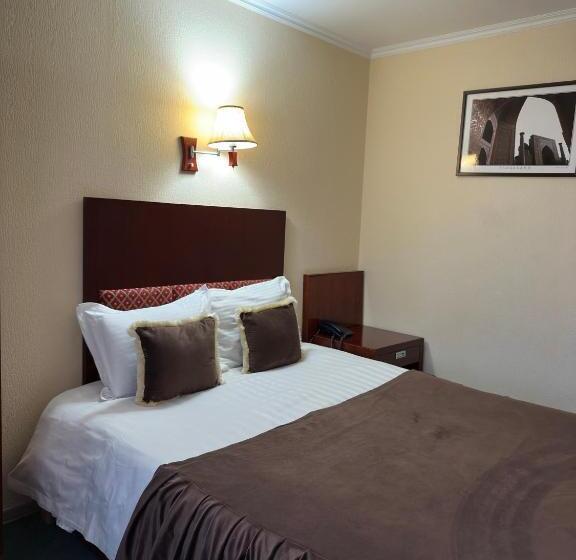 اتاق لوکس, Grand Bukhara