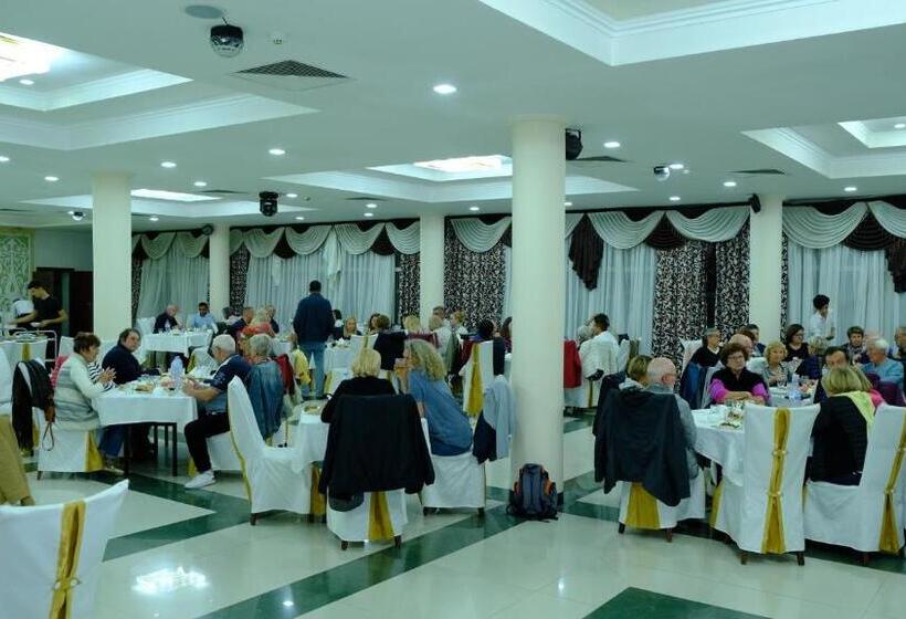 חדר דלוקס, Grand Bukhara