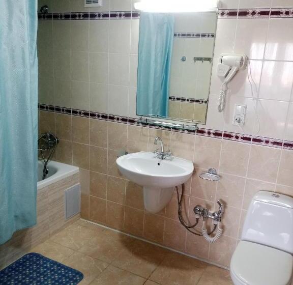 اتاق لوکس یک تخته, Grand Bukhara