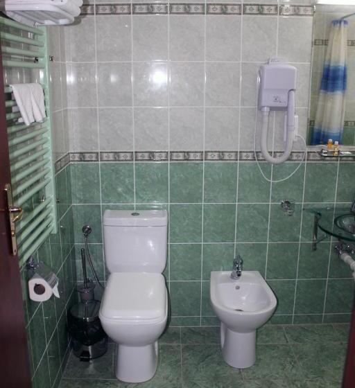 اتاق لوکس یک تخته, Grand Bukhara