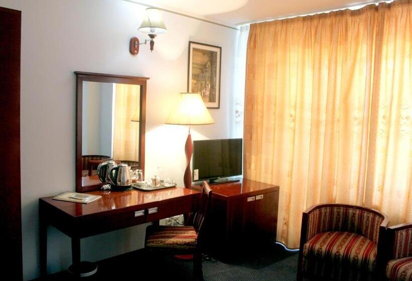 اتاق لوکس یک تخته, Grand Bukhara