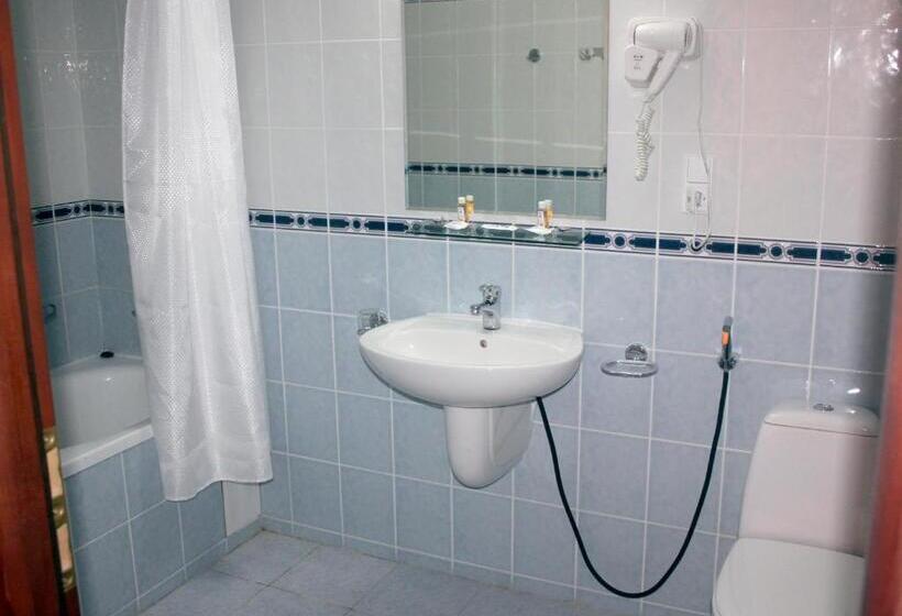 اتاق لوکس, Grand Bukhara