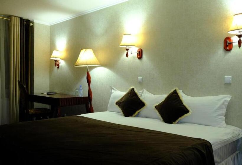 سوییت, Grand Bukhara