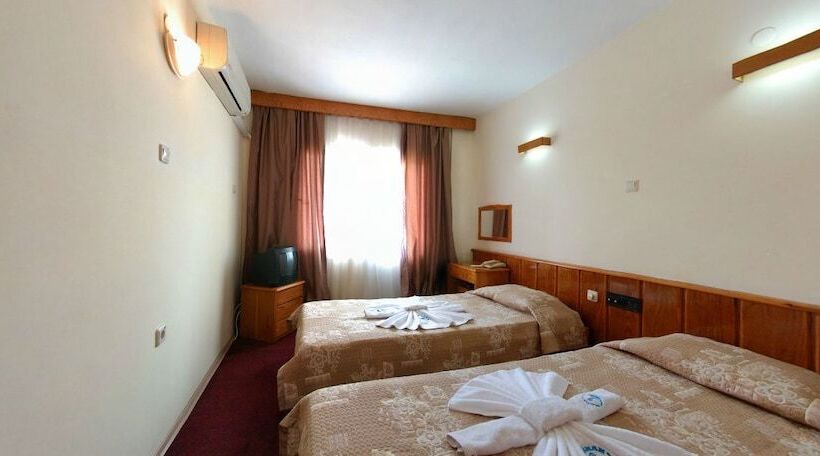 Номер Стандарт Трехместный, Cidihan