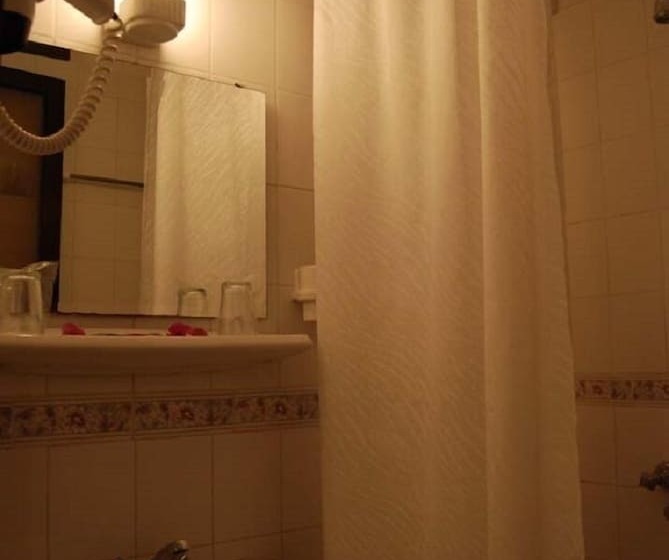 Номер Стандарт Трехместный, Cidihan