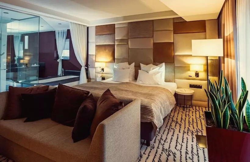 デラックスルーム, Grand Hotel Boutique